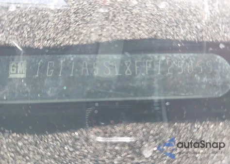 2015 Chevrolet Malibu 1Fl z USA, uszkodzony, nr VIN 1G11A5SL8FF125655